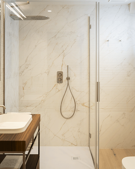 bagno-moderno-senigallia-ancona1 Una casa dal design unico - Nuova Comes